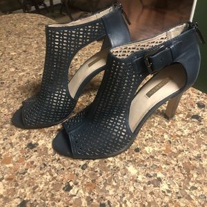 Louise et Cie Navy High Heel Sandal Size 8